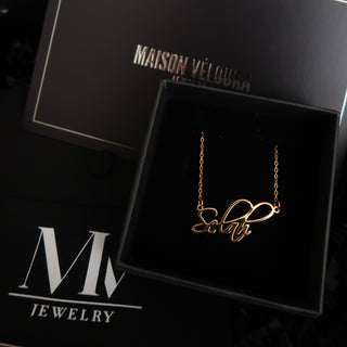 Classic Nameplate Necklace