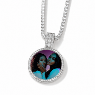 Véloura Memory Pendant Necklace